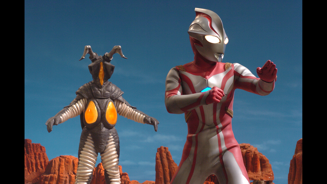 ウルトラマンメビウス ウルトラマンメビウス』戦闘機「ガンフェニックス」が音声ギミック搭載